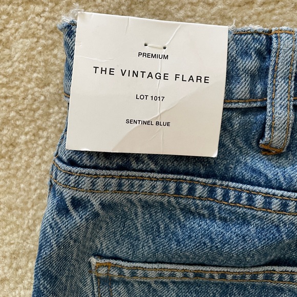 NWT Zara Women’s Premium The Vintage Flare Jeans in Sentinel Blue. - Picture 5 of 6